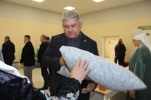 Олы Ачасыр хисап сессиясе бик җылы, оешкан төстә узды.