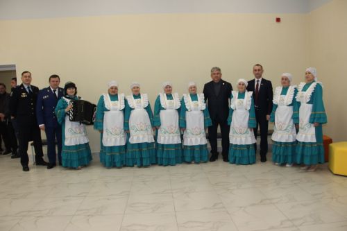 Олы Ачасыр хисап сессиясе бик җылы, оешкан төстә узды.