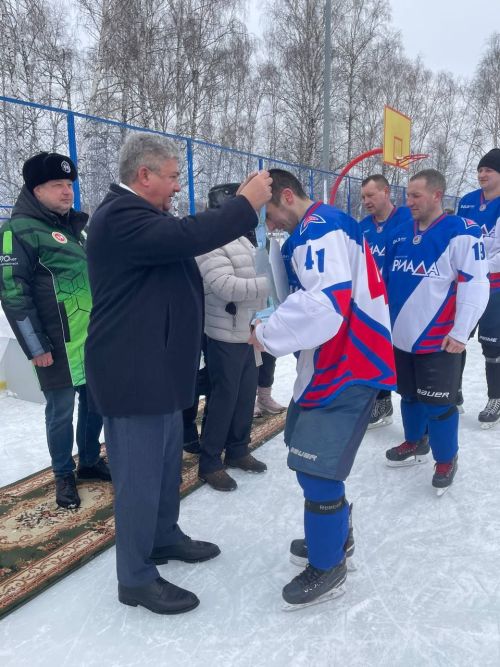 Район башлыгы Кубогына хоккей ярышы