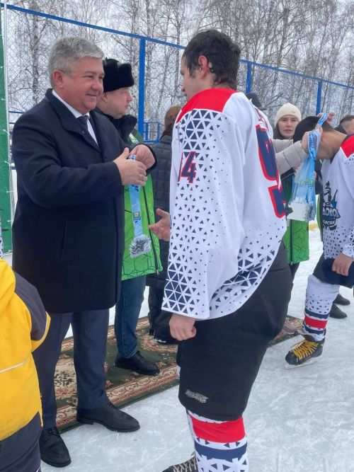 Район башлыгы Кубогына хоккей ярышы