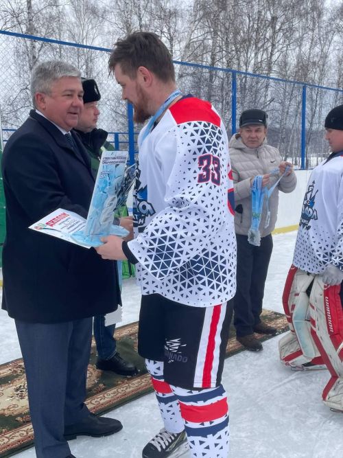 Район башлыгы Кубогына хоккей ярышы