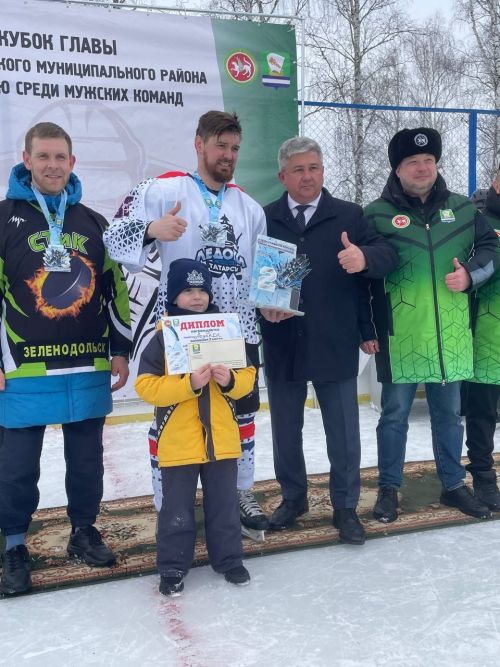 Район башлыгы Кубогына хоккей ярышы