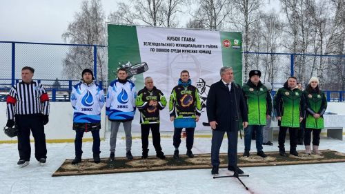 Район башлыгы Кубогына хоккей ярышы