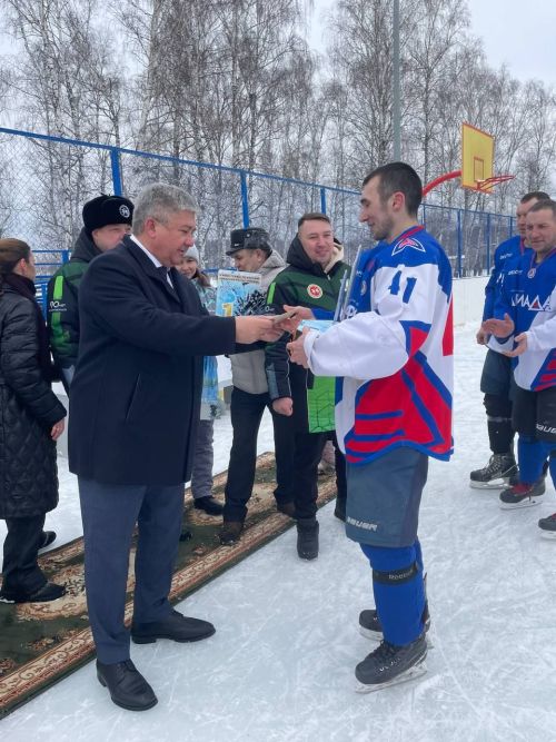 Район башлыгы Кубогына хоккей ярышы
