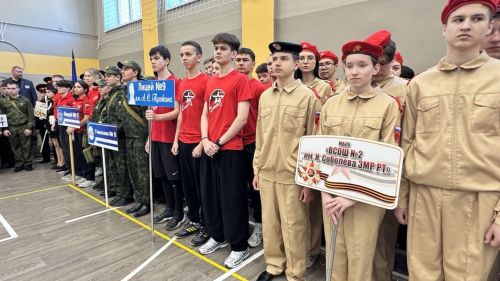 Шәһәребезнең 5нче гимназиясендә «Аҗаган 2.0» Бөтенроссия хәрби-спорт уенының муниципаль этабы