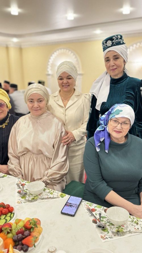 «Тарихи» мәчетендә район күләмендә ифтар узды