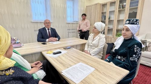 «Тарихи» мәчетендә район күләмендә ифтар узды