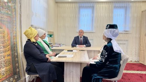 «Тарихи» мәчетендә район күләмендә ифтар узды