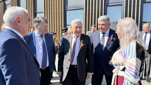 ТР Дәүләт Советы Рәисе Фәрит Мөхәммәтшинның Яшел Үзәнгә эшлекле сәфәре