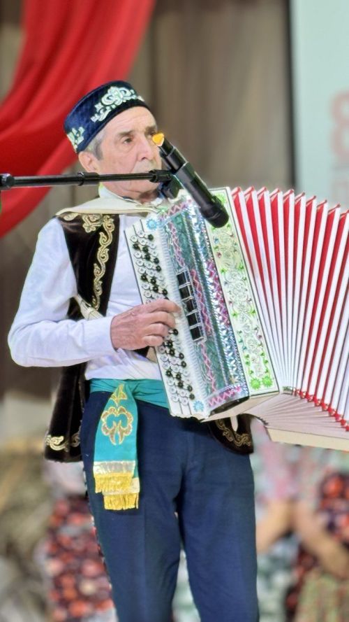 "Халык талантлары" үзешчән сәнгать смотр-бәйгесенең гала-концерты