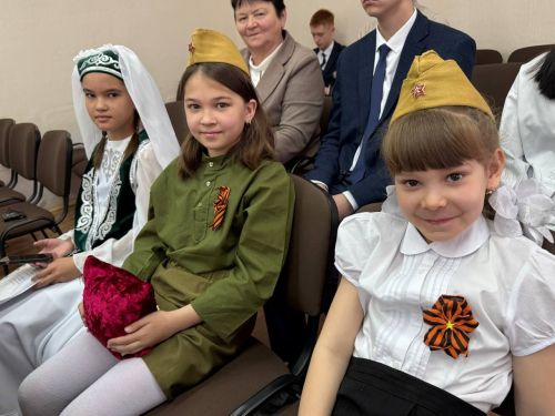 Габдулла Тукай исемендәге «Ватан өчен яшәү – безнең бурыч» дип исемләнгән муниципаль шигырь уку бәйгесе
