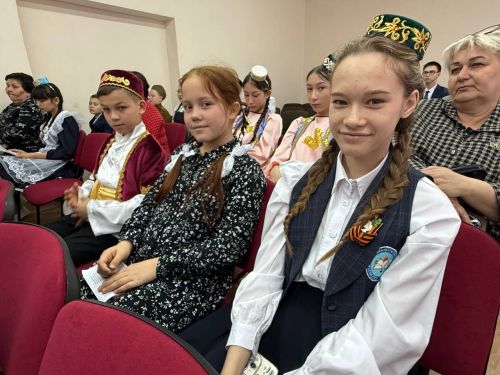 Габдулла Тукай исемендәге «Ватан өчен яшәү – безнең бурыч» дип исемләнгән муниципаль шигырь уку бәйгесе