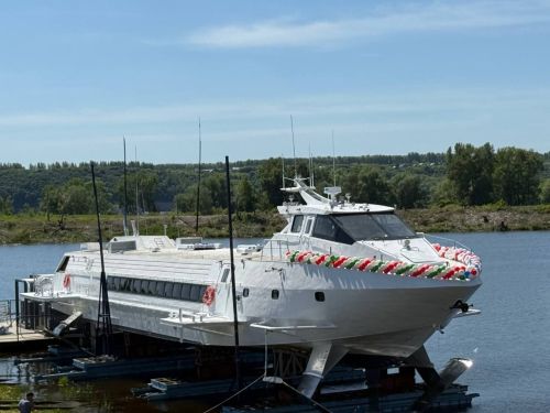 «Метеор - 2020» проектының су асты канатларындагы тизйөрешле пассажир судносын (СПК) суга төшерү тантанасы