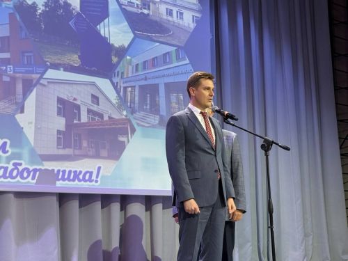 Яшел Үзәндә медицина хезмәткәрләре көне