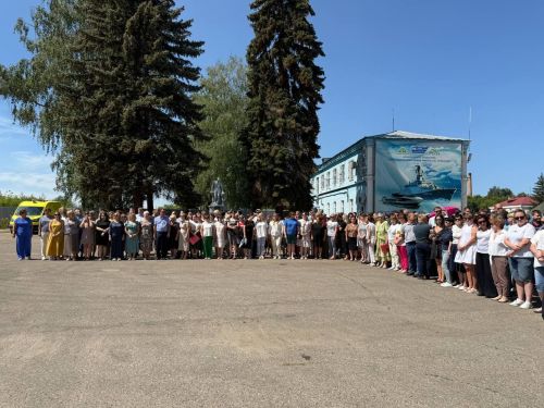 А.М. Горький исемендәге Яшел Үзән заводын фидакарь хезмәт өчен бүләкләү тантанасы