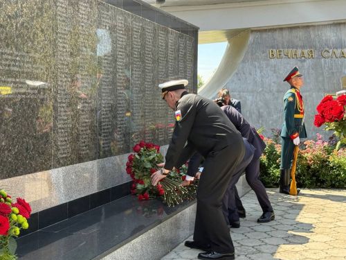 А.М. Горький исемендәге Яшел Үзән заводын фидакарь хезмәт өчен бүләкләү тантанасы