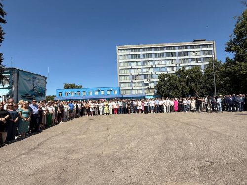 А.М. Горький исемендәге Яшел Үзән заводын фидакарь хезмәт өчен бүләкләү тантанасы