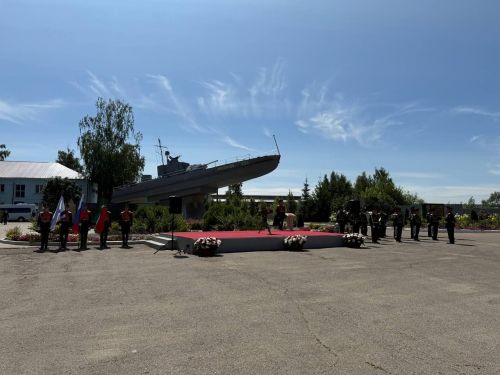 А.М. Горький исемендәге Яшел Үзән заводын фидакарь хезмәт өчен бүләкләү тантанасы