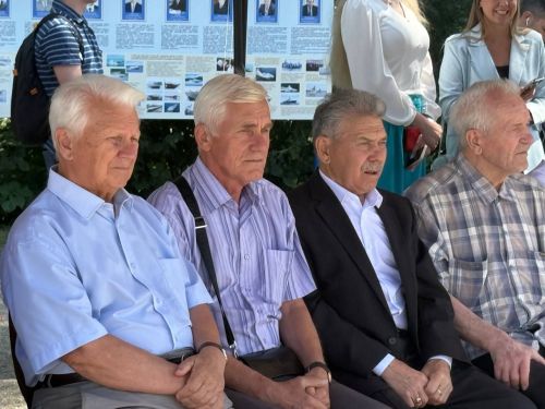 А.М. Горький исемендәге Яшел Үзән заводын фидакарь хезмәт өчен бүләкләү тантанасы