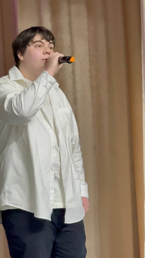 Әйшә авыл җирлегендә махсус хәрби операциядә катнашучыларга багышланган мемориал такта ачу тантанасы