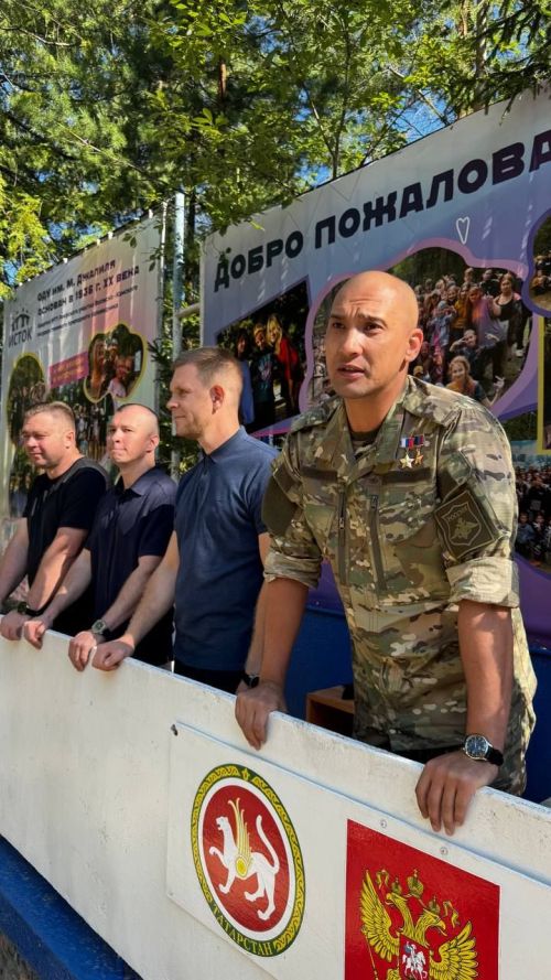 Ильинка авыл җирлегендә Россия Герое Рәсим Рәшид улы Баксиков белән очрашу