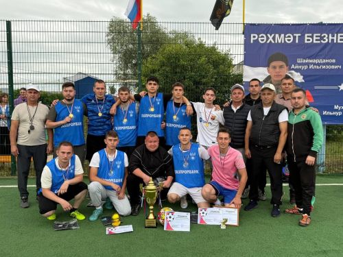 Татар Танае авылында Махсус хәрби операциядә батырларча һәлак булган егетләр истәлегенә футбол турниры