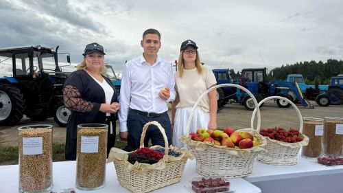 Рөстәм Миңнехановның Яшел Үзән районы Олы Яке авыл җирлегенә сәфәре