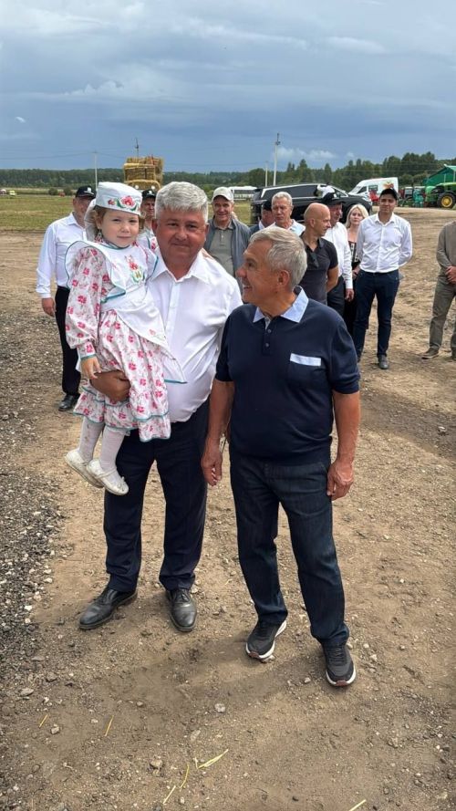 Рөстәм Миңнехановның Яшел Үзән районы Олы Яке авыл җирлегенә сәфәре