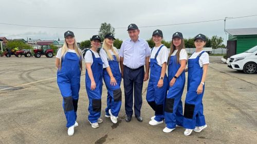 Рөстәм Миңнехановның Яшел Үзән районы Олы Яке авыл җирлегенә сәфәре