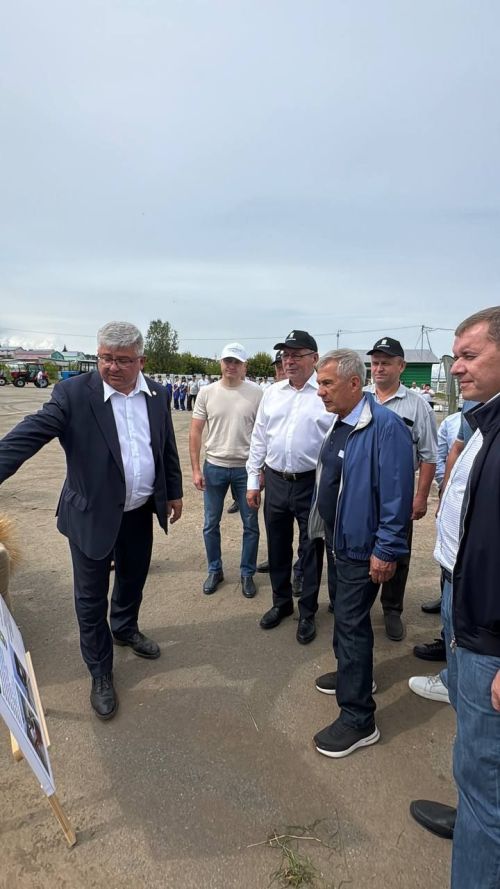 Рөстәм Миңнехановның Яшел Үзән районы Олы Яке авыл җирлегенә сәфәре