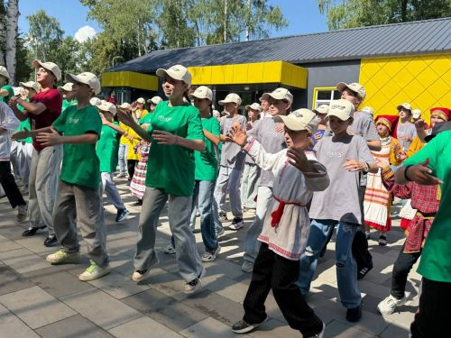 "Айбагыр" этнолагере сезонының ябылуы