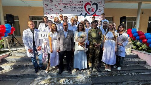Медицина көллиятендә Белем бәйрәме