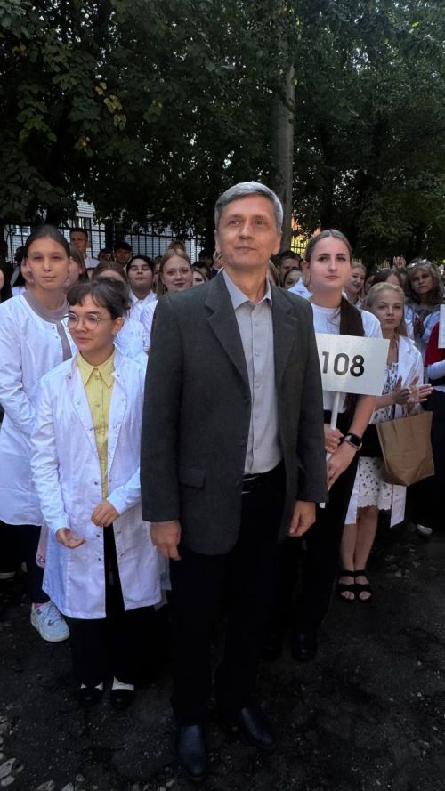 Медицина көллиятендә Белем бәйрәме