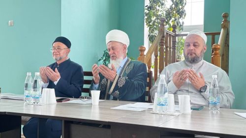 Бакырчыда имамнар һәм мөслимәләр җыены узды