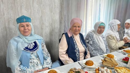Бакырчыда имамнар һәм мөслимәләр җыены узды