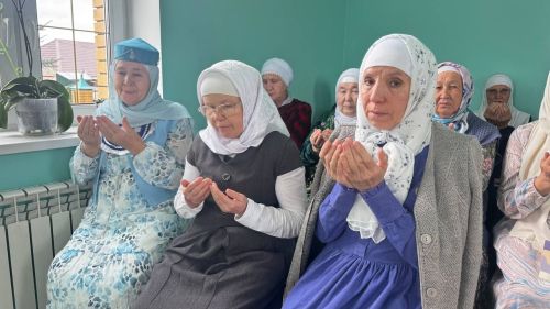 Бакырчыда имамнар һәм мөслимәләр җыены узды