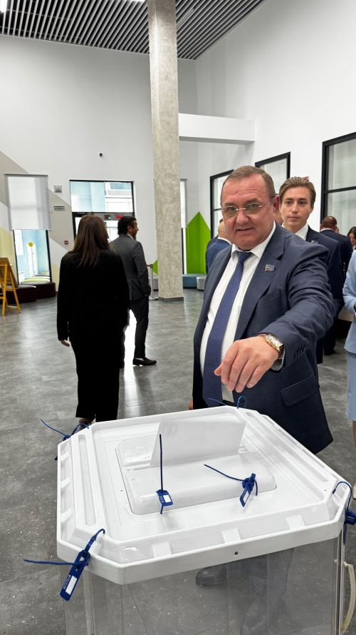 Яшел Үзәндә шәһәр Советының яңа составын формалаштыру һәм мэрны сайлау узды