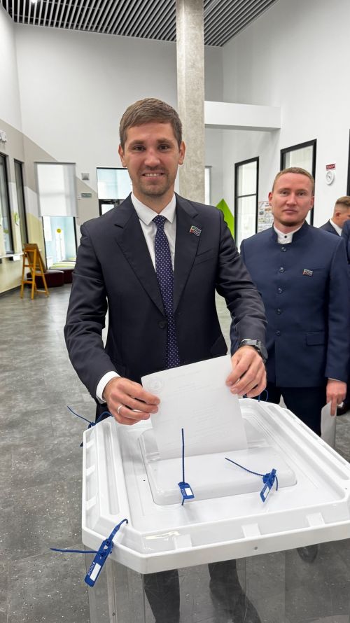 Яшел Үзәндә шәһәр Советының яңа составын формалаштыру һәм мэрны сайлау узды