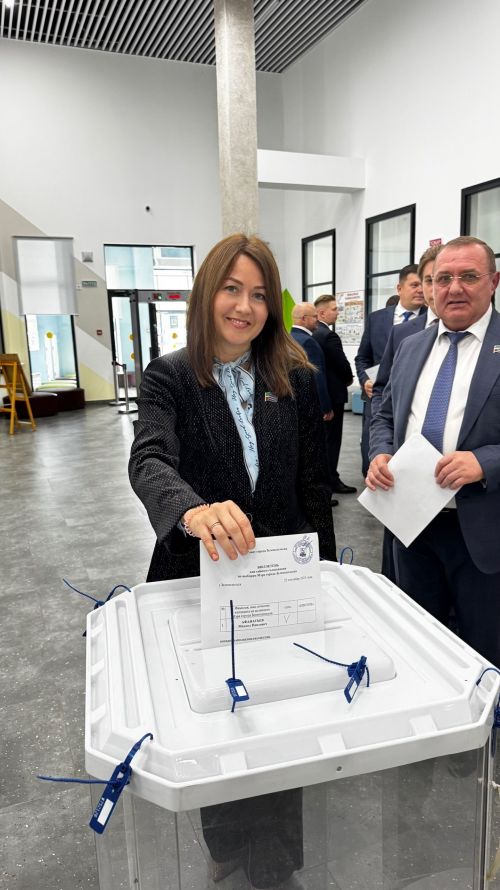 Яшел Үзәндә шәһәр Советының яңа составын формалаштыру һәм мэрны сайлау узды