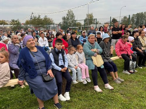 Осиновода "Игелекле күрше" фестивале