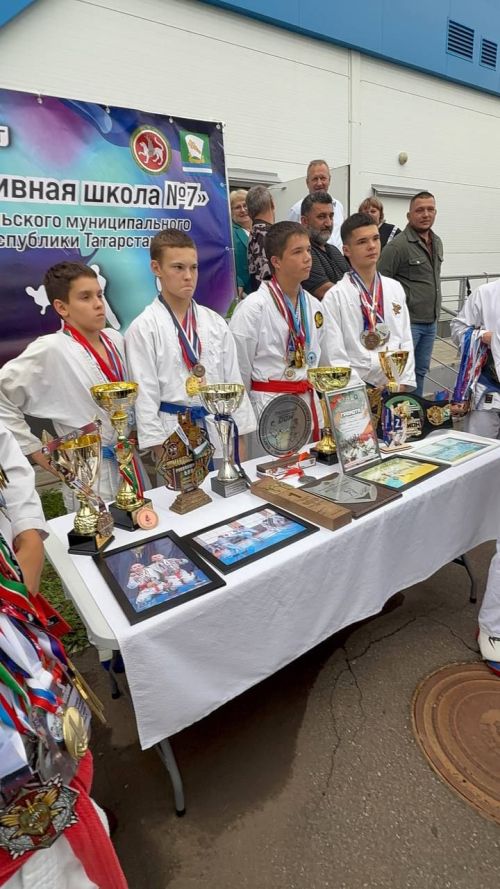 Осиновода "Игелекле күрше" фестивале