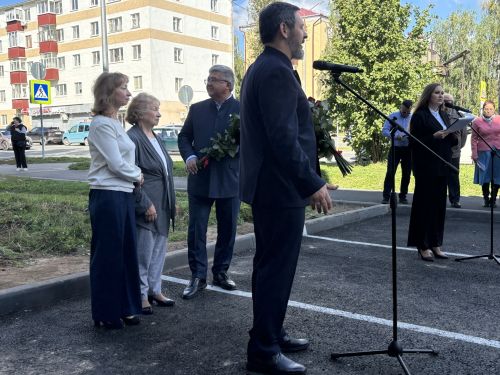 Виктор Кашкин истәлегенә мемориаль такта ачу