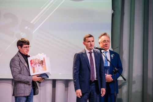 Редакциябезнең 30 еллык юбилее
