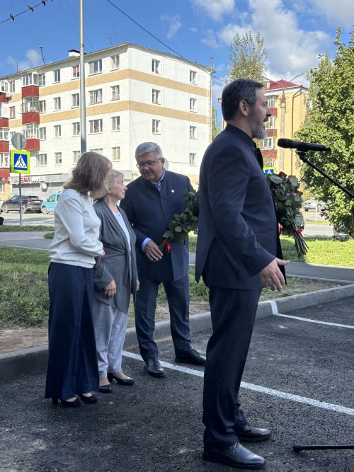 Виктор Кашкин истәлегенә мемориаль такта ачу