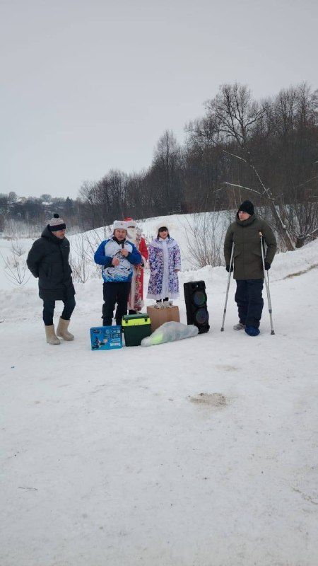 Түбән Урысбага авылында бүген Кышкы сабантуй - балык тоту бәйгесе