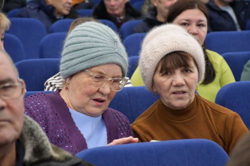 Күгеш авыл җирлегендә хисап сессиясе