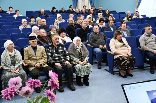 Күгеш авыл җирлегендә хисап сессиясе