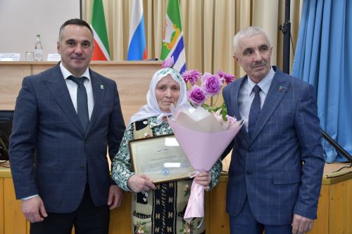 Күгеш авыл җирлегендә хисап сессиясе