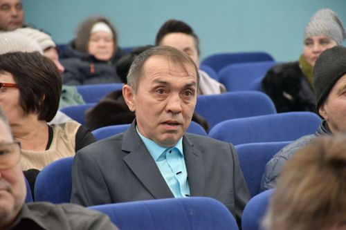 Күгеш авыл җирлегендә хисап сессиясе