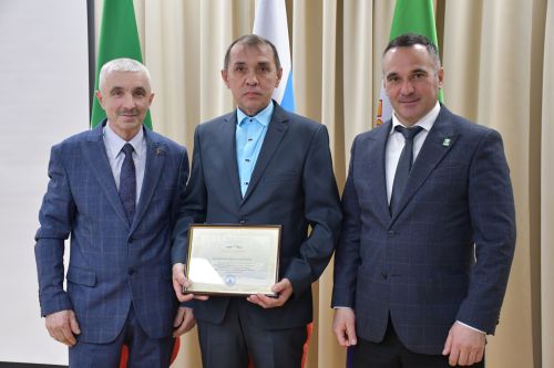 Күгеш авыл җирлегендә хисап сессиясе